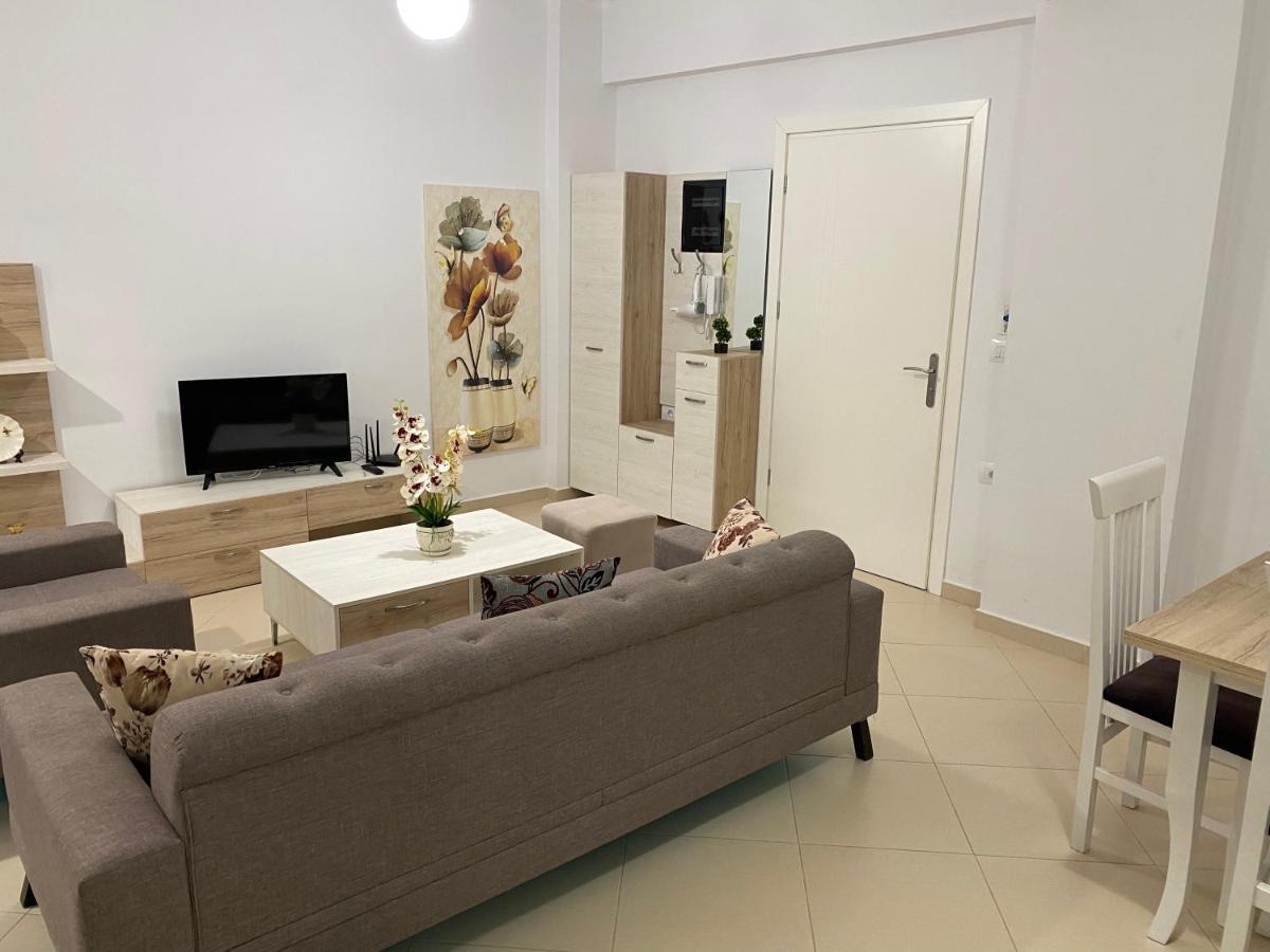 Apartments,Vila Bello Sarande Bagian luar foto