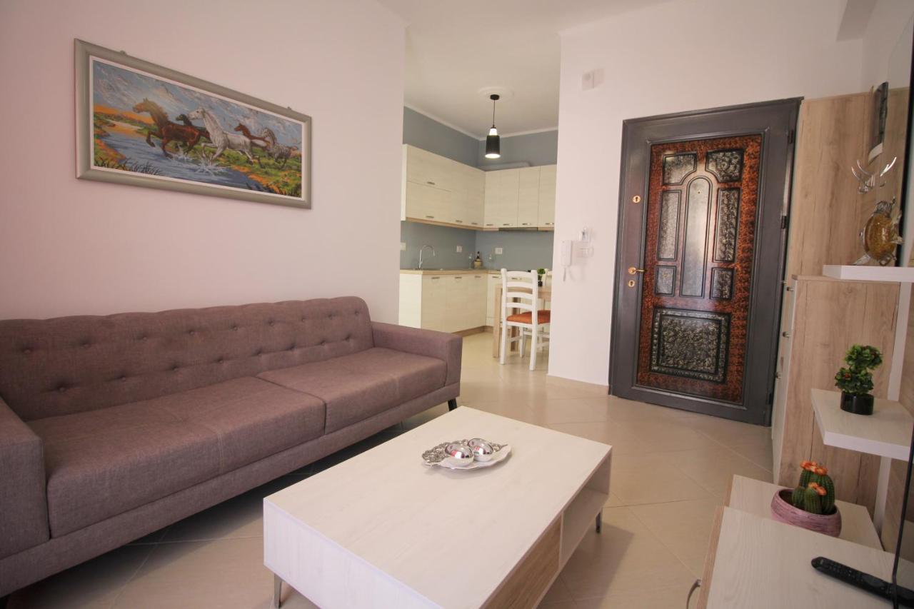 Apartments,Vila Bello Sarande Bagian luar foto